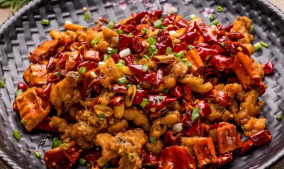推荐三种重庆辣子鸡的做法 让你在家也能做出饭店的味道