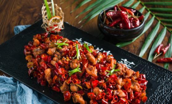 推荐三种重庆辣子鸡的做法 让你在家也能做出饭店的味道