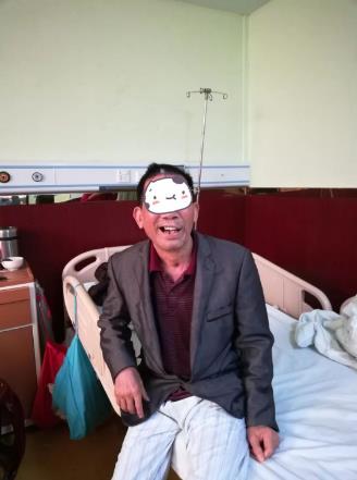 深圳龙城医院好不好【春暖回家路】新年患者送锦旗