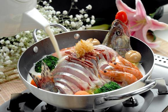 长身体的青少年吃什么？什么牌子的蛋白粉好？