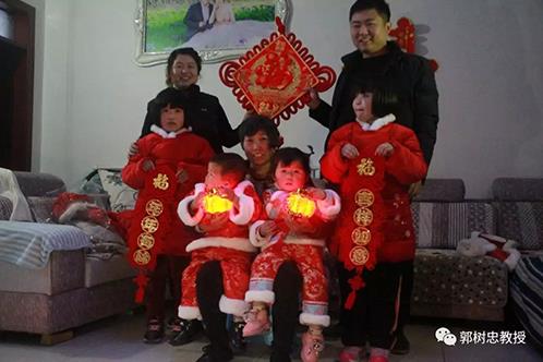 姥娘家的十六只小耳朵——耳再造郭树忠