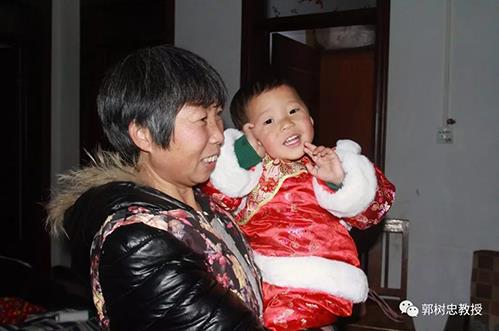 姥娘家的十六只小耳朵——耳再造郭树忠