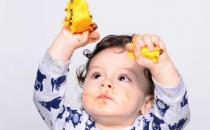 ​宝宝吃零食小心这七大危害 适合儿童食用的零食分享
