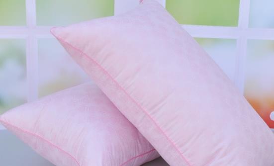 预防颈椎病从日常生活着手 预防应选个合适的枕头
