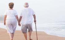 ​走路可以降低血糖 中老年人多走路运动好处多