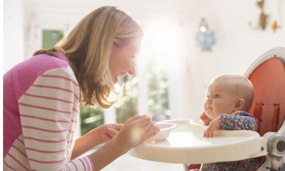 孕期多吃这些食物 宝宝皮肤会白嫩哦