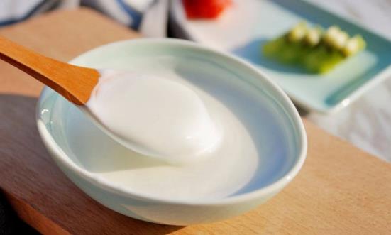 孕妇补钙的最佳方法之一喝牛奶 6类孕妇不宜喝牛奶