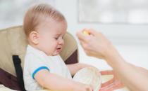 盘点婴儿辅食添加的禁忌 长期吃瓶装糊状辅食并不健康
