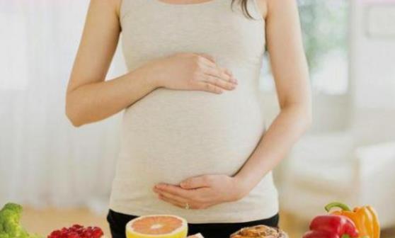刷新 翻看 我 孕妇别吃这5类饮食，对胎儿健康有害，还在吃的赶紧