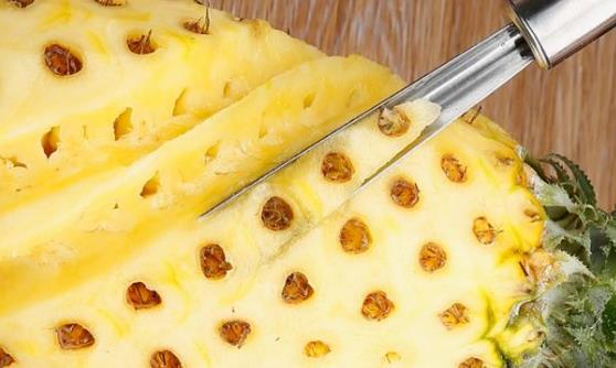 菠萝自己在家削皮的妙招 挑选出好吃的菠萝方法