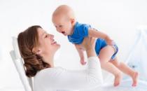 新生儿吐奶正常吗 日常宝宝老是吐奶怎么办