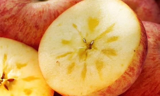 冰糖心苹果的七大功效与作用 要经常吃冰糖心苹果哦