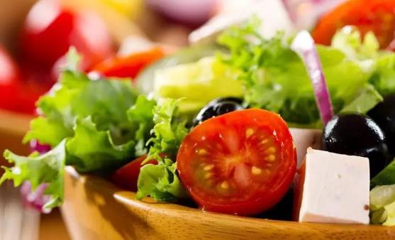 让孩子爱上吃蔬菜的好方法 用果蔬的颜色激发宝宝食欲