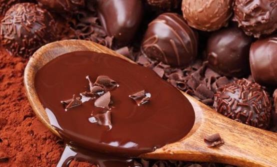 周岁内宝宝碰不得的8类家常食物 家长莫踩雷