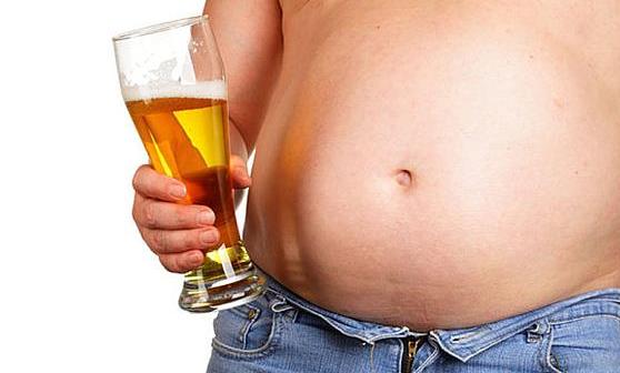 啤酒肚的危害 减掉啤酒肚每天至少运动30分钟
