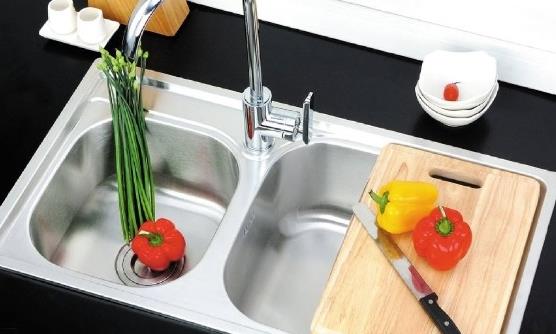 正确清洗蔬菜 不同的蔬菜采用不同的方法