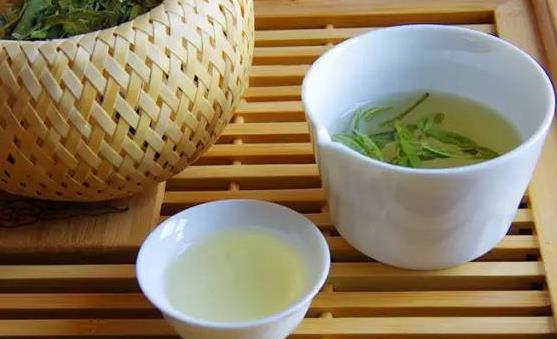 电脑辐射不利于身体健康 食物有减少电脑辐射危害的效果