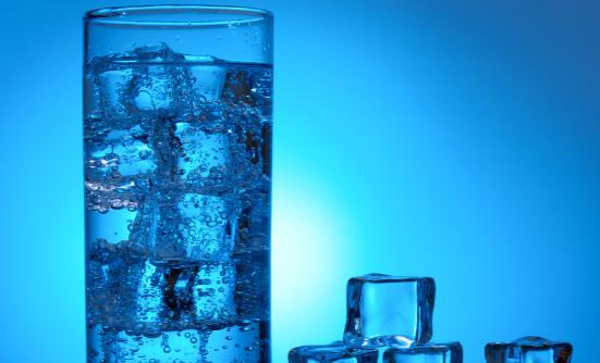 中医告诉你妙用冷水也能保健 三种药物需用冷水送服
