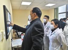 原西南医院神经内科主任迟路湘教授莅临南川宏仁医院讲学指导