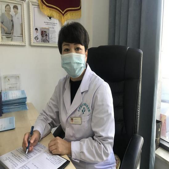 【华夏人物志】但行好事,莫问前程丨我只想做孩子最信任的白癜风治疗“齐妈妈