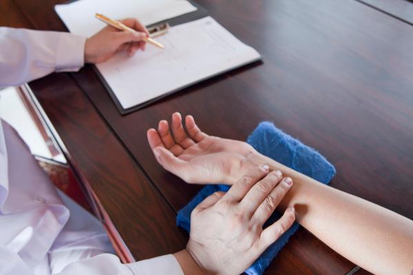 西安莲湖天颐堂中医医院温馨提示，学一点中医，让生活更美好。