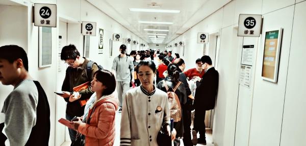 西安莲湖天颐堂中医医院温馨提示，学一点中医，让生活更美好。