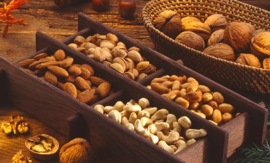 减肥选择低热量的零食 推荐十种零食保证你吃不胖