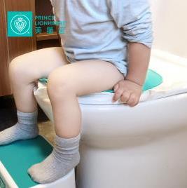 宝宝如厕神器--Prince Lionheart 美狮宝便携式折叠坐便器
