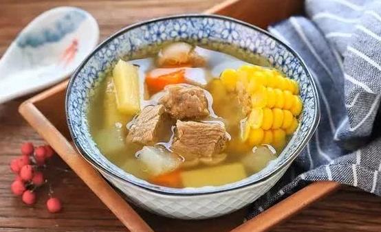 甘蔗素有补血果的美称 甘蔗马蹄水润肠通便肠道排毒