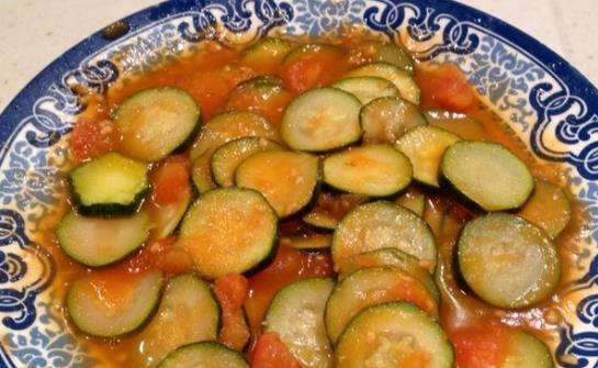 晚餐要吃点清淡的 6款低脂少油的家常素菜谱