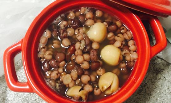 爱美之心人皆有之 有美白祛斑效果八款食谱推荐