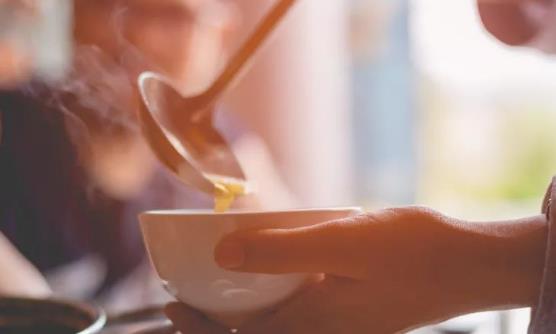 为你推荐七个除皱偏方 预防脸上长满皱纹