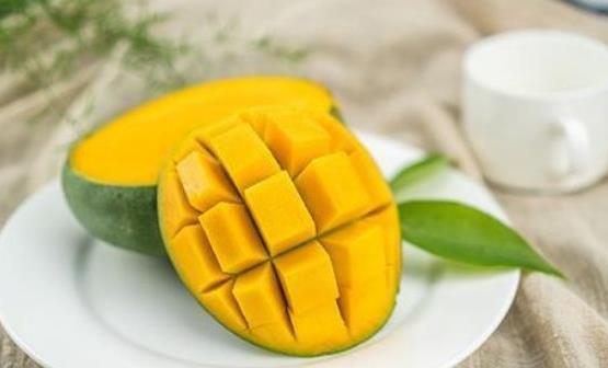 女人吃芒果的好处及禁忌 奶油芒果可丽饼的做法