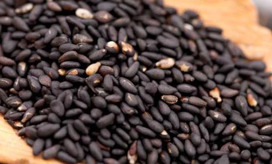 女性白领改善脱发问题 推荐10款食谱防脱发