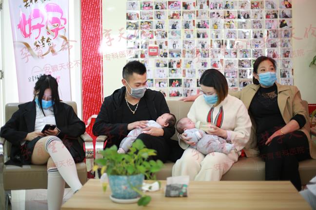 杨女士诞下龙凤胎，在合肥安徽天伦医院治疗不孕