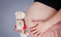 ​孕期最容易发胖的阶段  避免孕妇肥胖随时监控体重