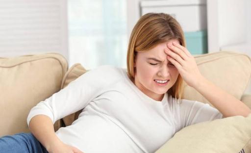 怀孕5个月肚子鼓包是胎儿在干嘛 肚子鼓包是胎儿在干嘛是缺氧吗