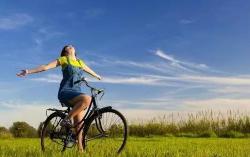 骑自行车减肥会伤膝盖吗 怎么骑车减肥效果好