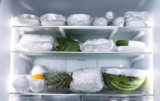 冰箱冷藏室结霜是什么原因造成的 冰箱冷藏室结霜是怎么处理
