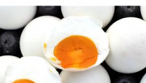 半个咸鸭蛋的热量 咸鸭蛋的热量,咸鸭蛋减肥