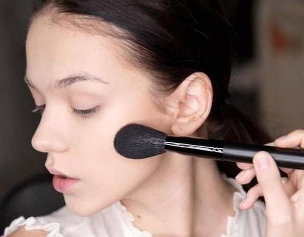 化妆品种类,化妆品种类大全名字